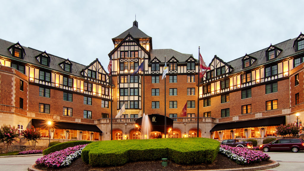 Hotel Roanoke & Conference Center Curio By Hilton - Blue Ridge Parkway