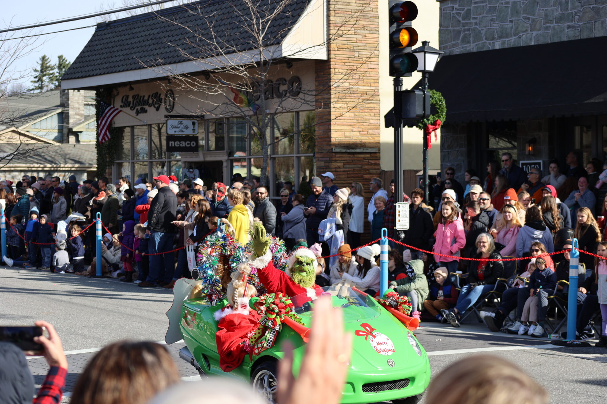 Blowing Rock Christmas Parade 2025 Dasie